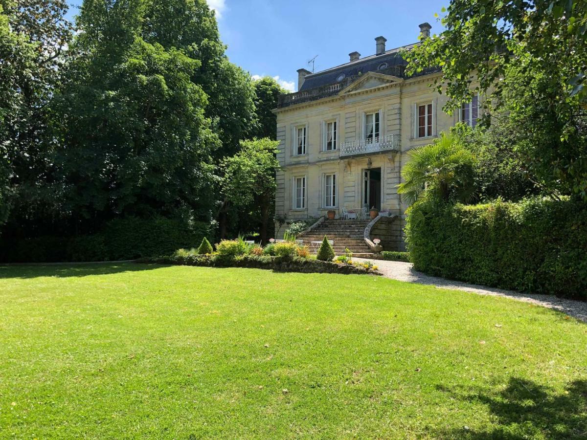 Les Chambres D'Hotes Du Domaine Du Pacha Beautiran Exterior foto